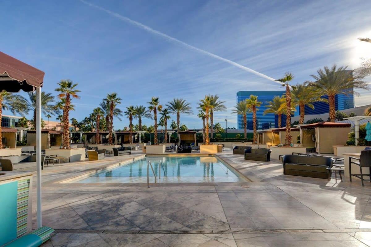 Mgm Signature-20-609 Strip View Jacuzzi Studio Λας Βέγκας Εξωτερικό φωτογραφία