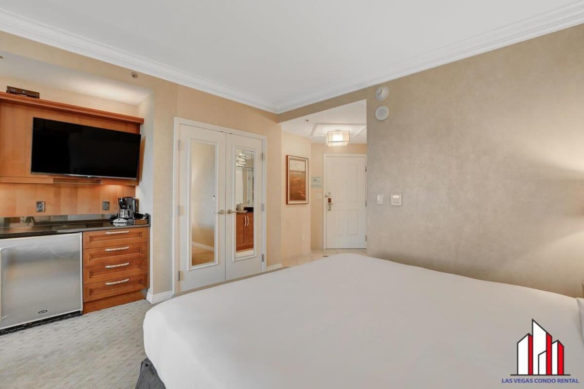 Mgm Signature-20-609 Strip View Jacuzzi Studio Λας Βέγκας Εξωτερικό φωτογραφία